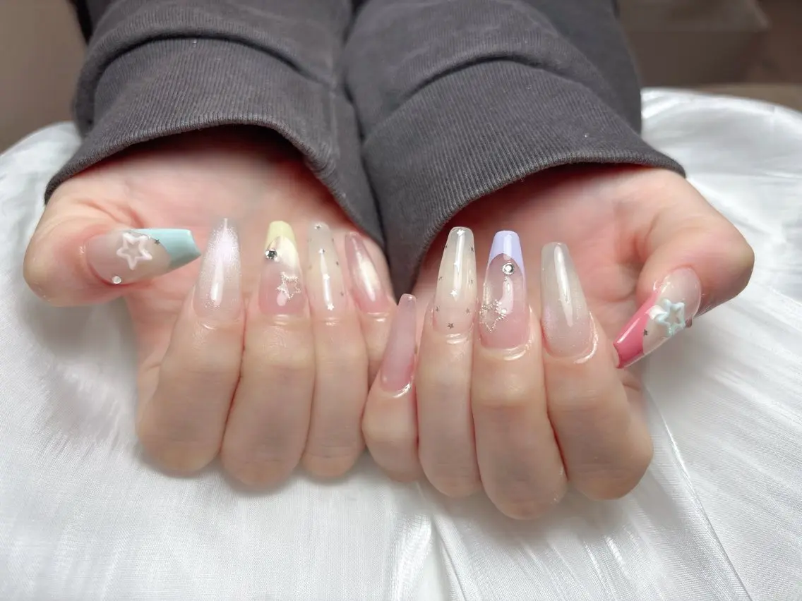 ネイル ハンドネイル ハンドケア みなみ 。のネイルデザイン