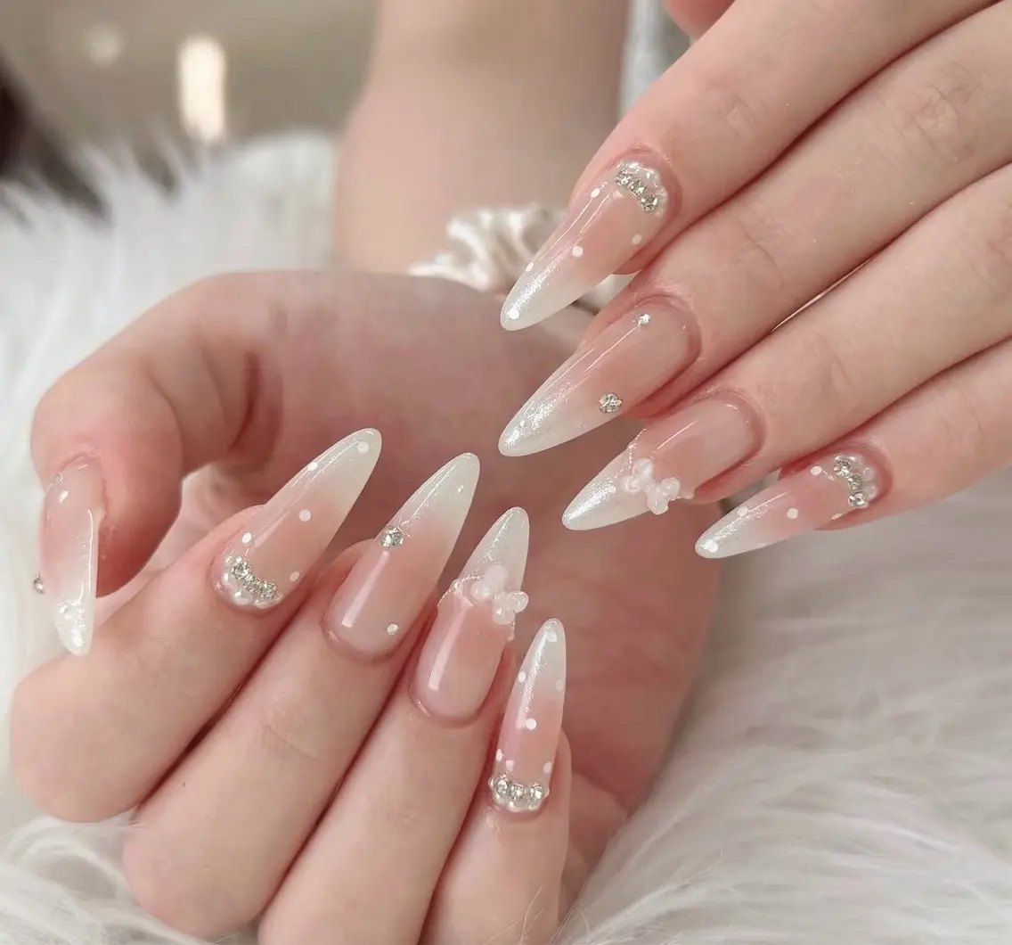 ネイル ハンドネイル RE Nail 🎀Rin🧸のネイルデザイン