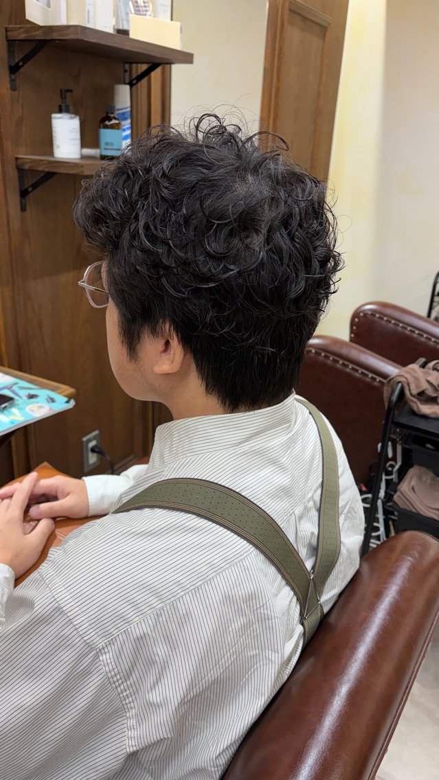 パーマ メンズ モネ｜CLUTCH メンズカットカラーのヘアスタイル