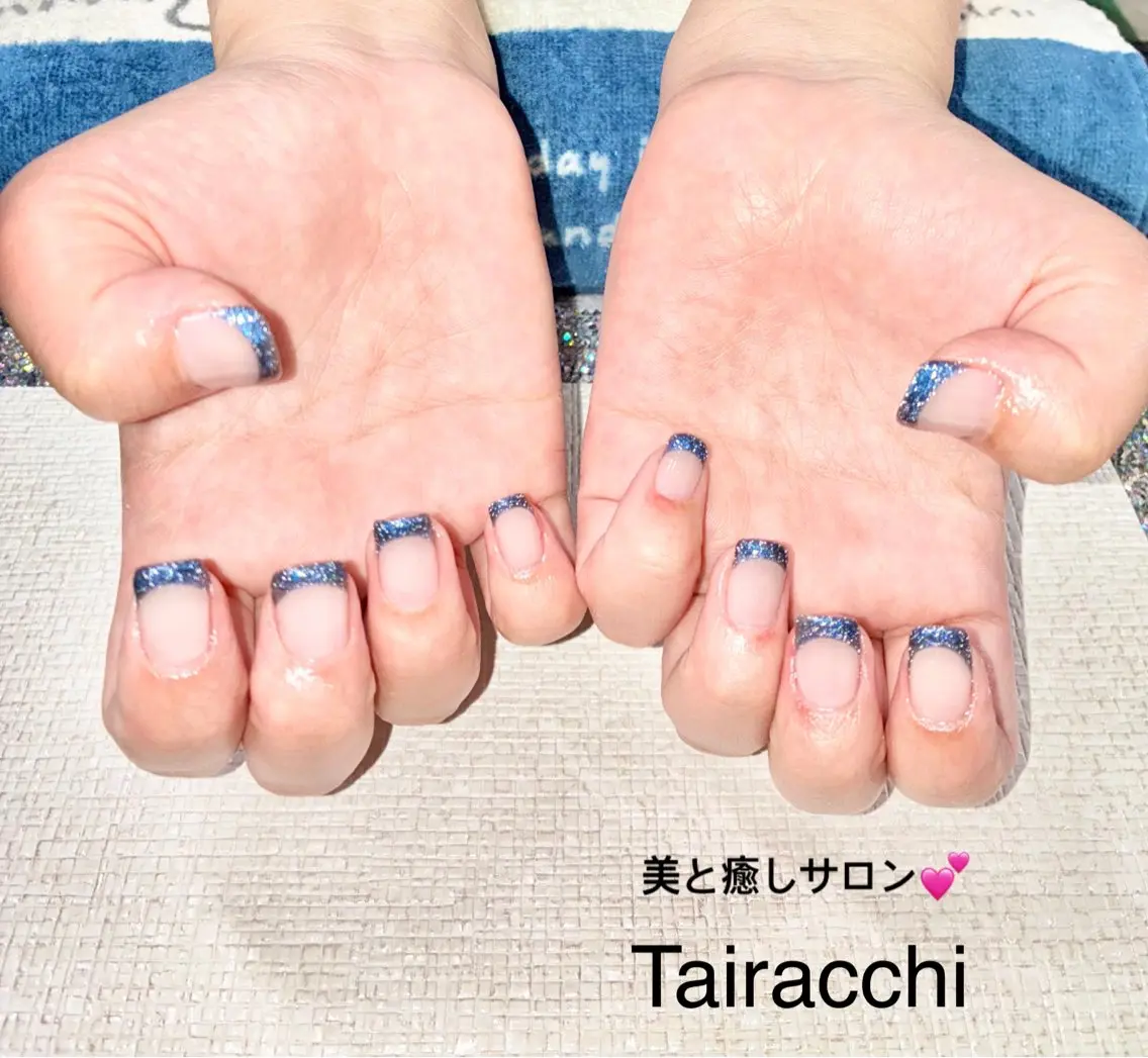 ネイル ブルー フレンチネイル キラキラネイル ラメ(グリッター) ハンドネイル Tairacchi タイラッチのエステ・リラクイメージ