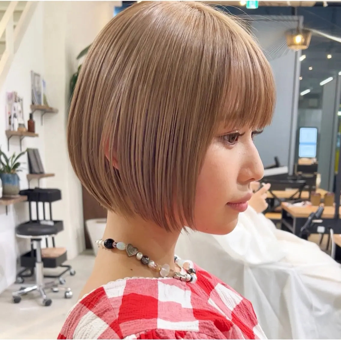 ミディアム まとまるボブ/縮毛矯 生🌿あおい✨のヘアスタイル
