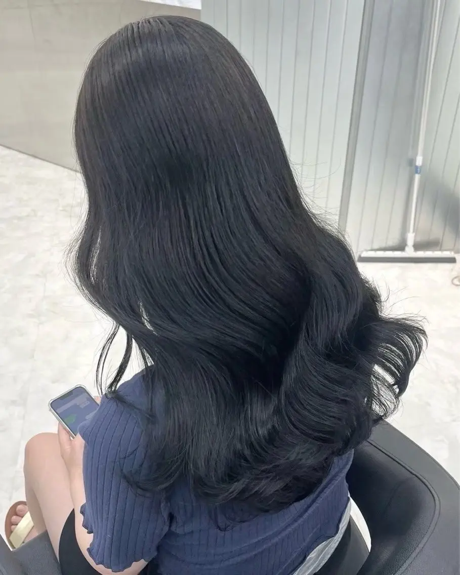 ロング カラー ヘアカラー 野口 楓華のヘアスタイル
