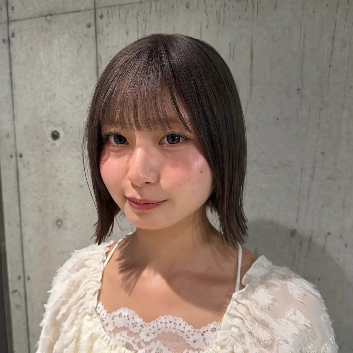 ミディアム カラー ヘアアレンジ カット ヘアカラー トリートメント 垢抜けボブ×透明 感カラーリクト💥のヘアスタイル
