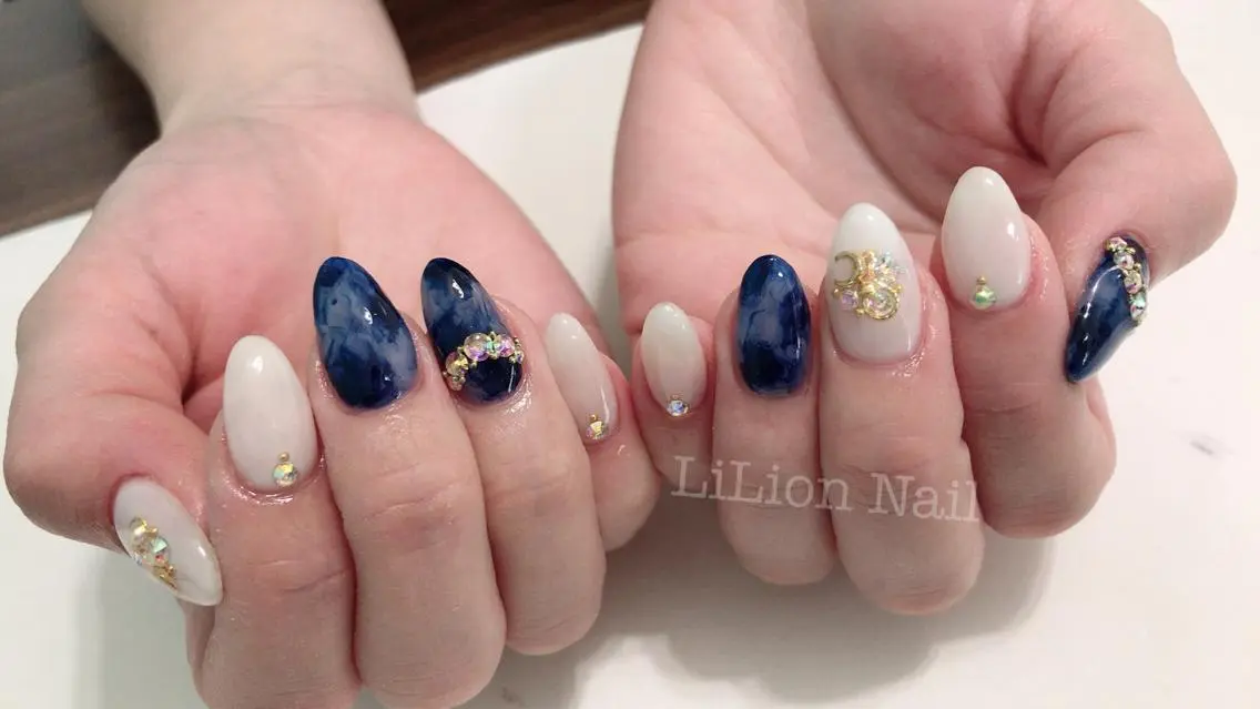 ネイル LiLion Nailのネイルデザイン