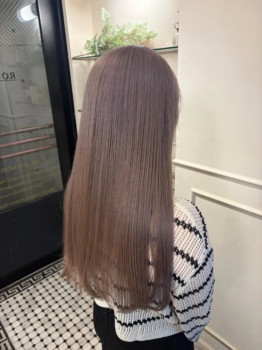 ロング ヘアカラー 美咲🤎 /艶カラー /ハイライトカラーのヘアスタイル