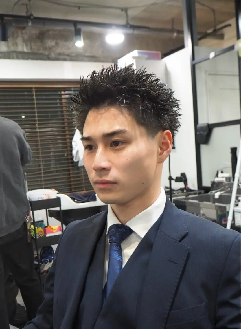 ショート メンズ フェードカット 刈り上げ ショートヘア 小野寺 彗人のヘアスタイル