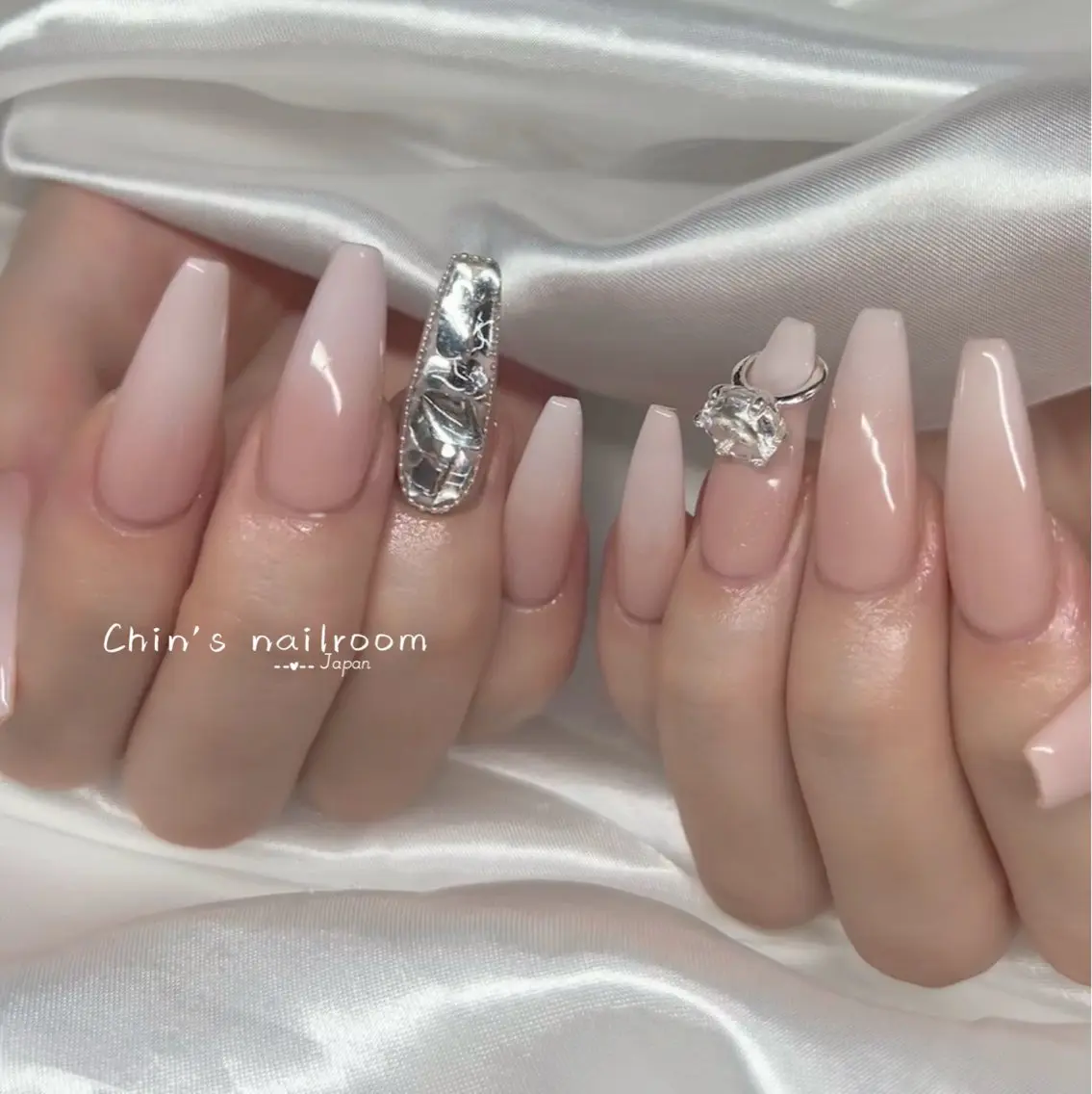 ネイル 韓国ネイル ワンホンネイル Kawaii ChibaNailのネイルデザイン