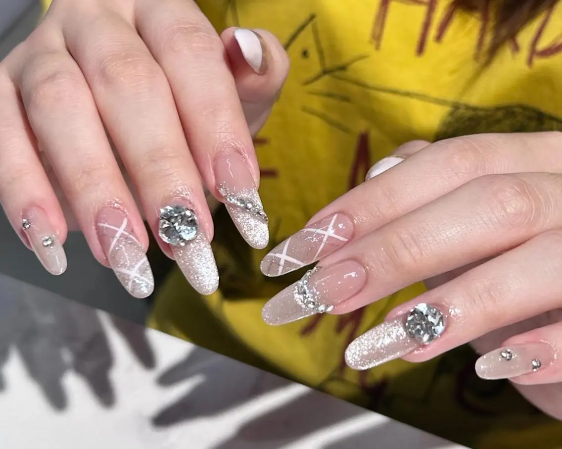 ネイル ハンドネイル ハンドケア 🍑 momo_nailのネイルデザイン