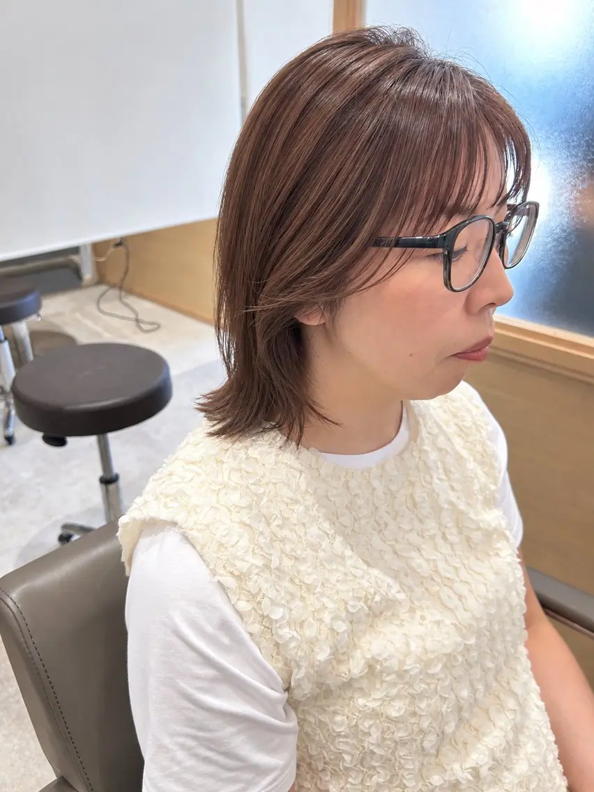 ミディアム カラー 髪質改善 ウルフカット カット ヘアカラー トリートメント ヘッドスパ 久木原 ゆりのヘアスタイル