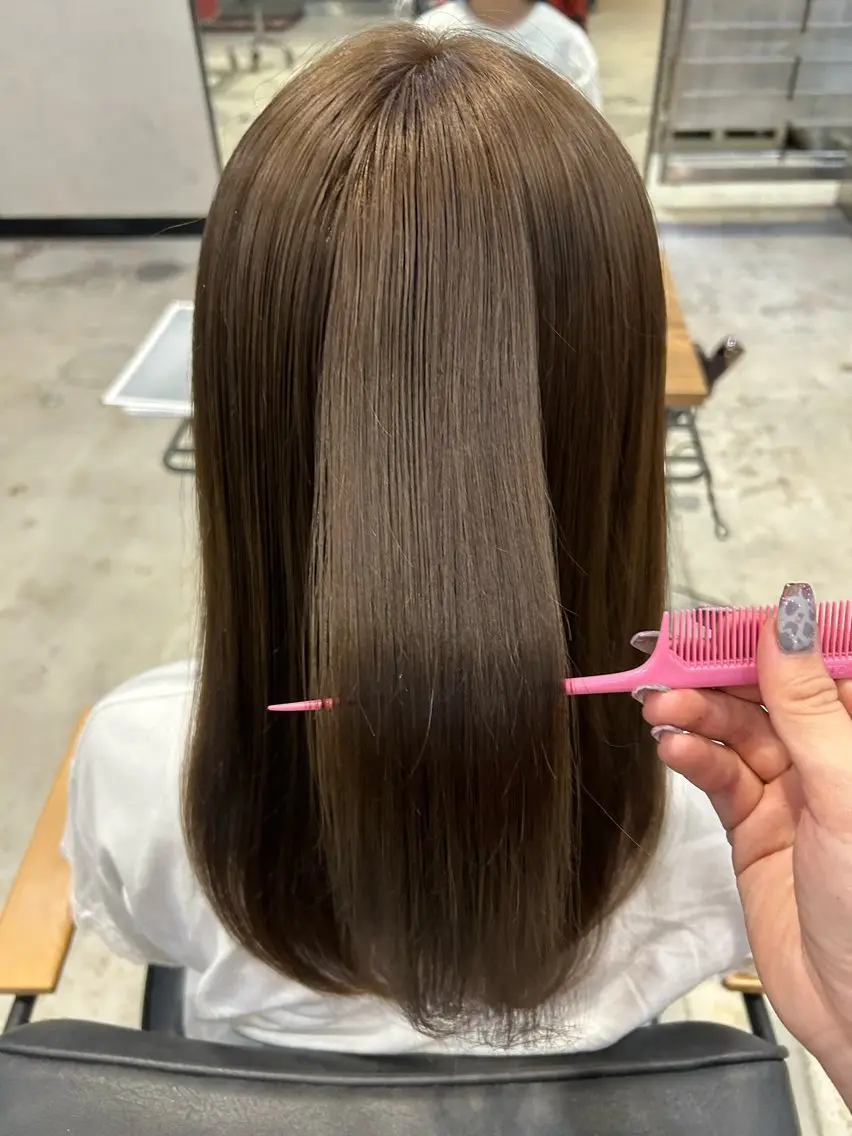 カラー ベージュカラー ブラウンカラー ブラウンベージュ 植吉 琉月のヘアスタイル