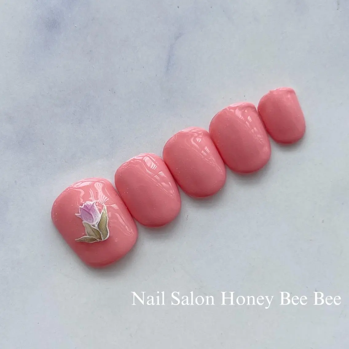 ネイル Nail salon Honey Beeのネイルデザイン