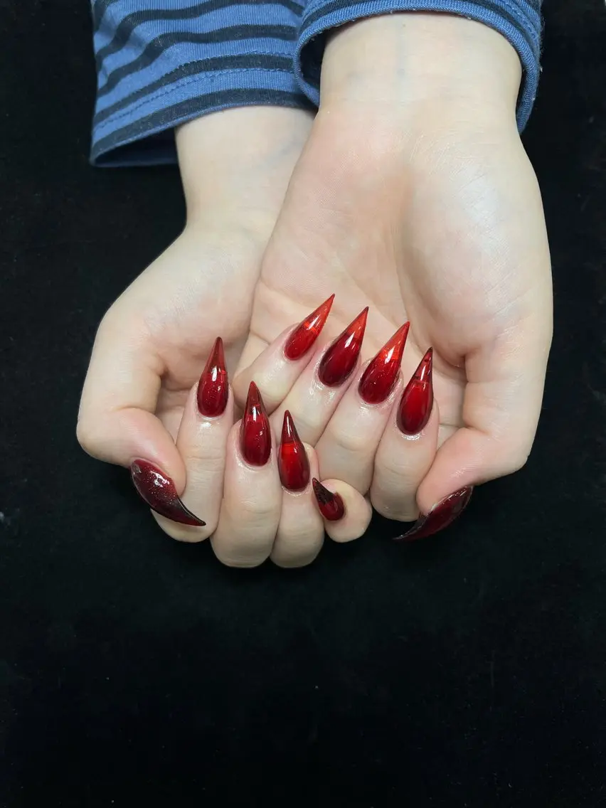 ネイル ハンドネイル ongles chicのネイルデザイン