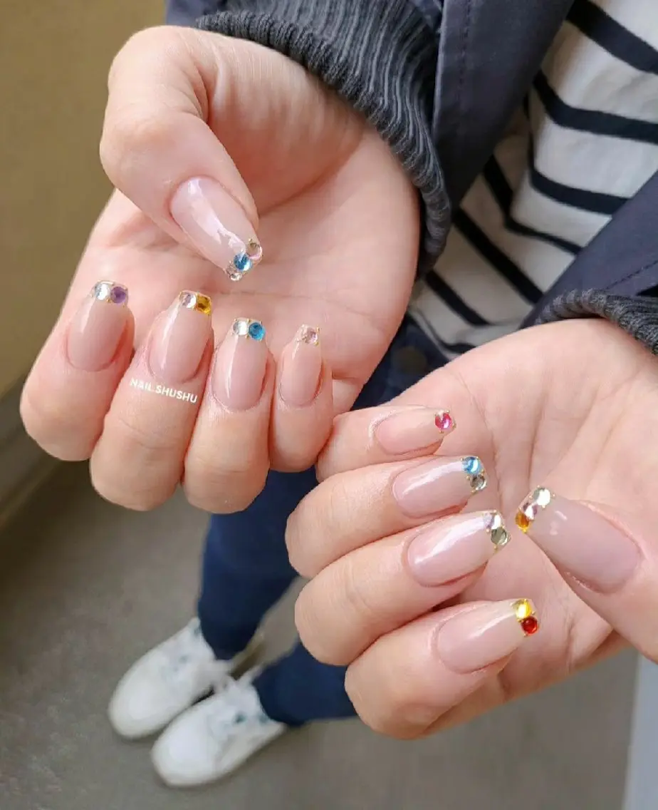 ネイル 持ち込み ニュアンスネイル ワンカラーネイル シンプルネイル 春ネイル ハンドネイル 3dパーツ/流行り 👧shushu❤️のネイルデザイン