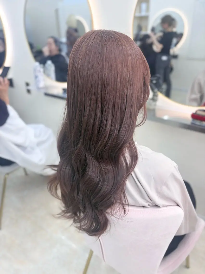 ロング カラー 堀澤 優麻のヘアスタイル