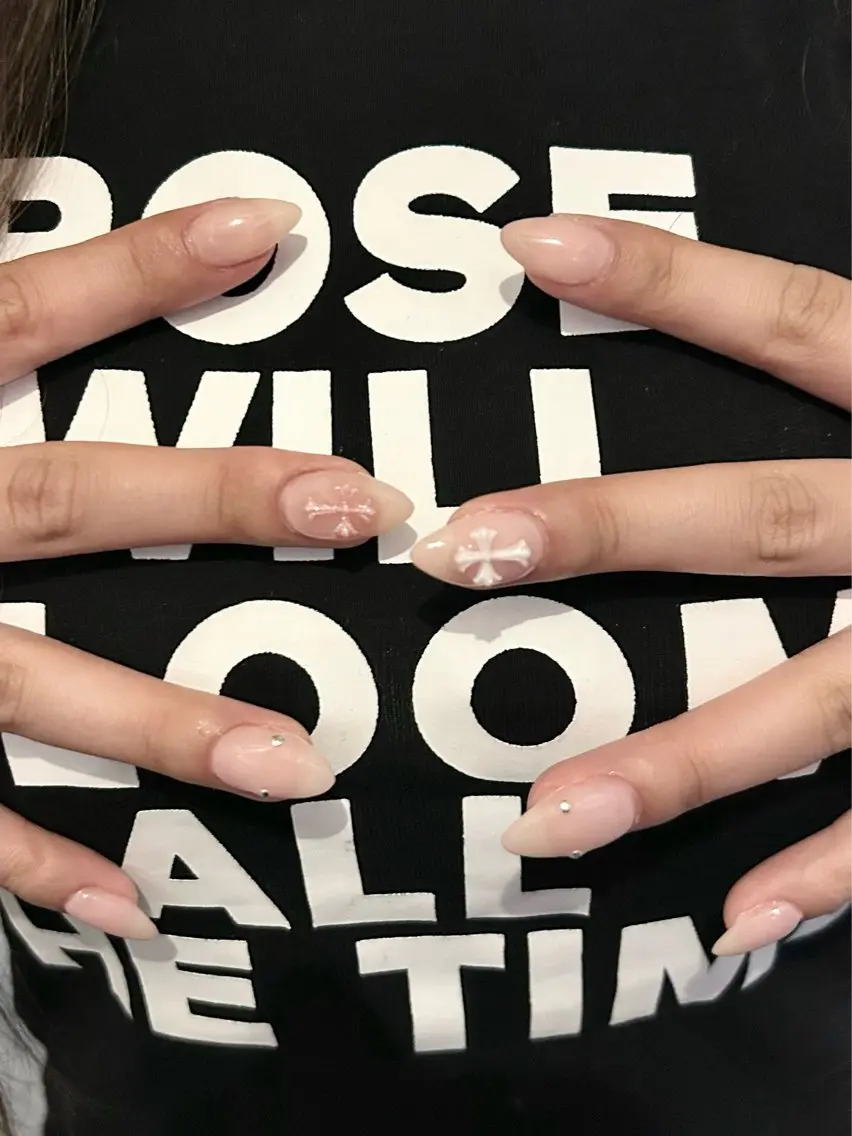 ネイル ハンドネイル IROHA NAIL 愛音のネイルデザイン