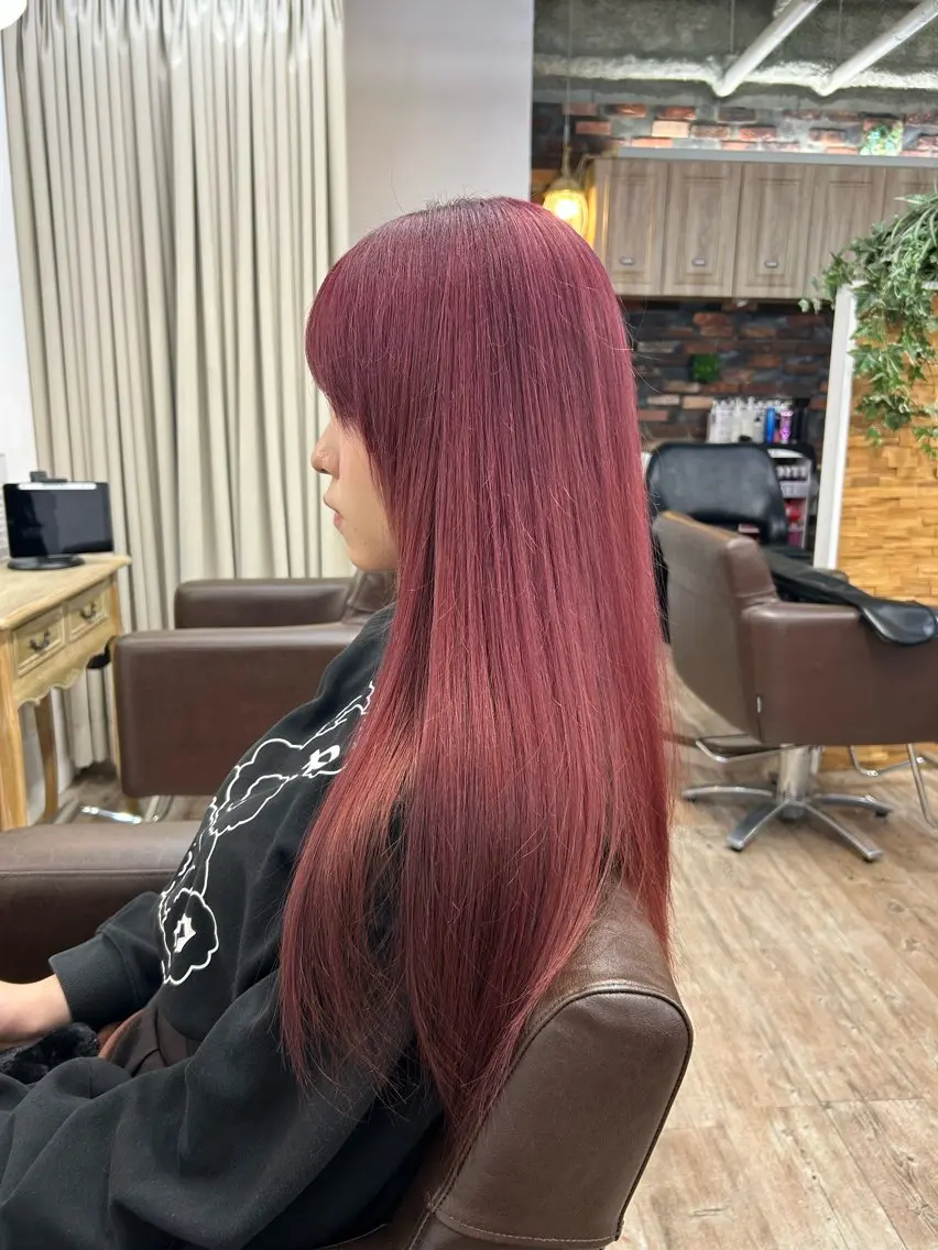 ロング ヘアカラー 清水 颯人のヘアスタイル