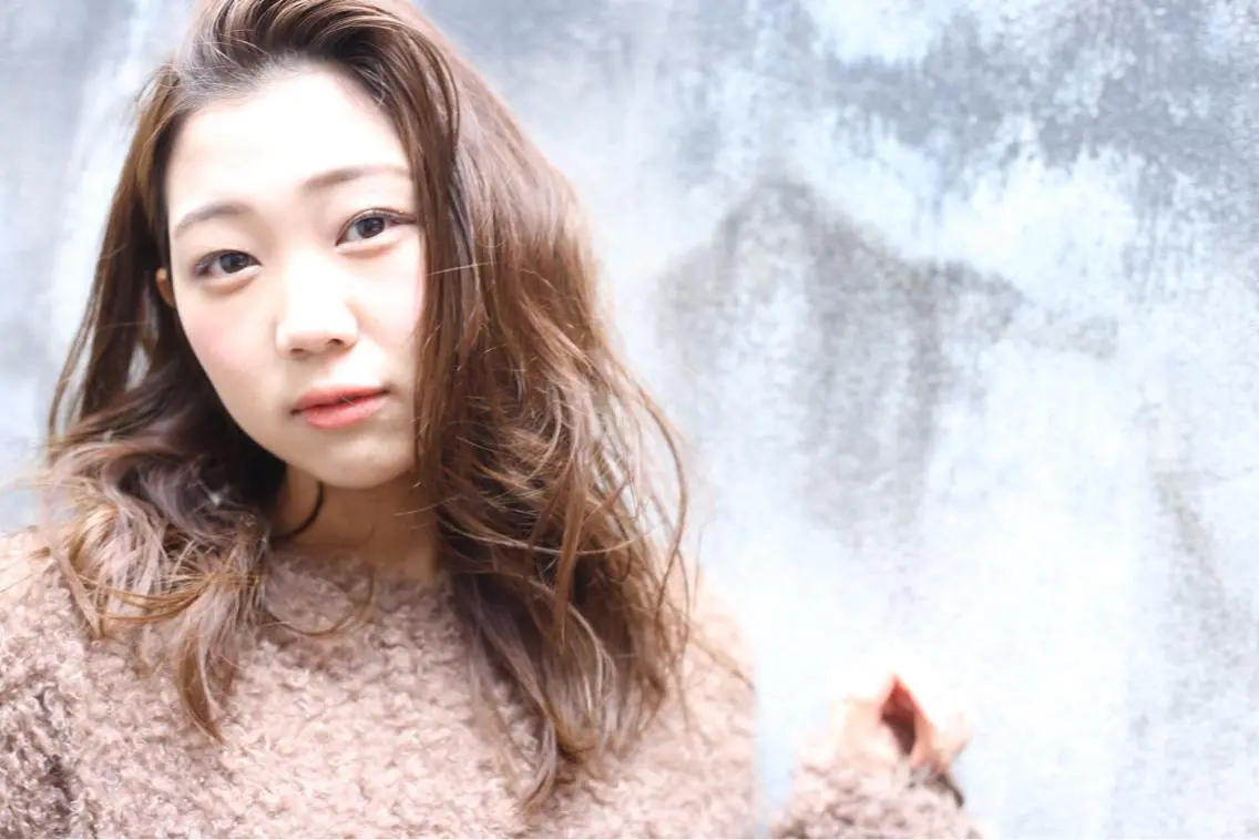 セミロング カラー 学生 カット ヘアカラー トリートメント vato バトのヘアスタイル