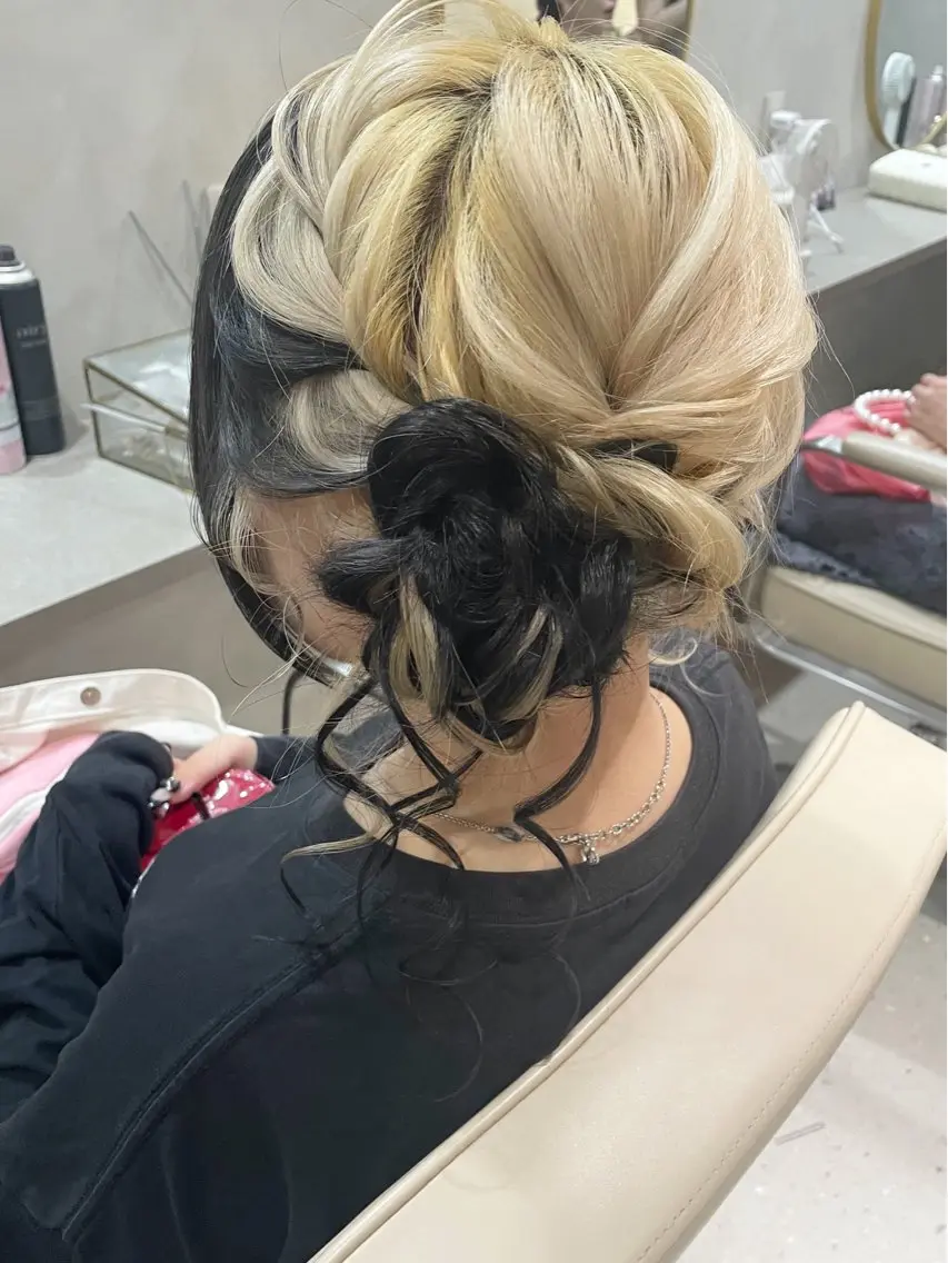 ヘアアレンジ 【CURE】 🩶ICHIKAWAのマツエク・マツパデザイン