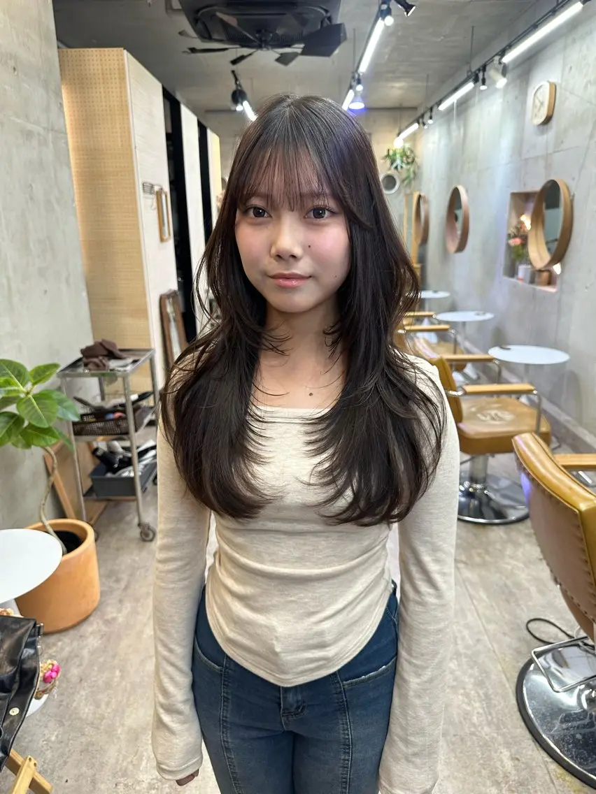 ロング カラー ハイレイヤー レイヤーカット カットモデル募集中 ／HARUKA🎀のヘアスタイル