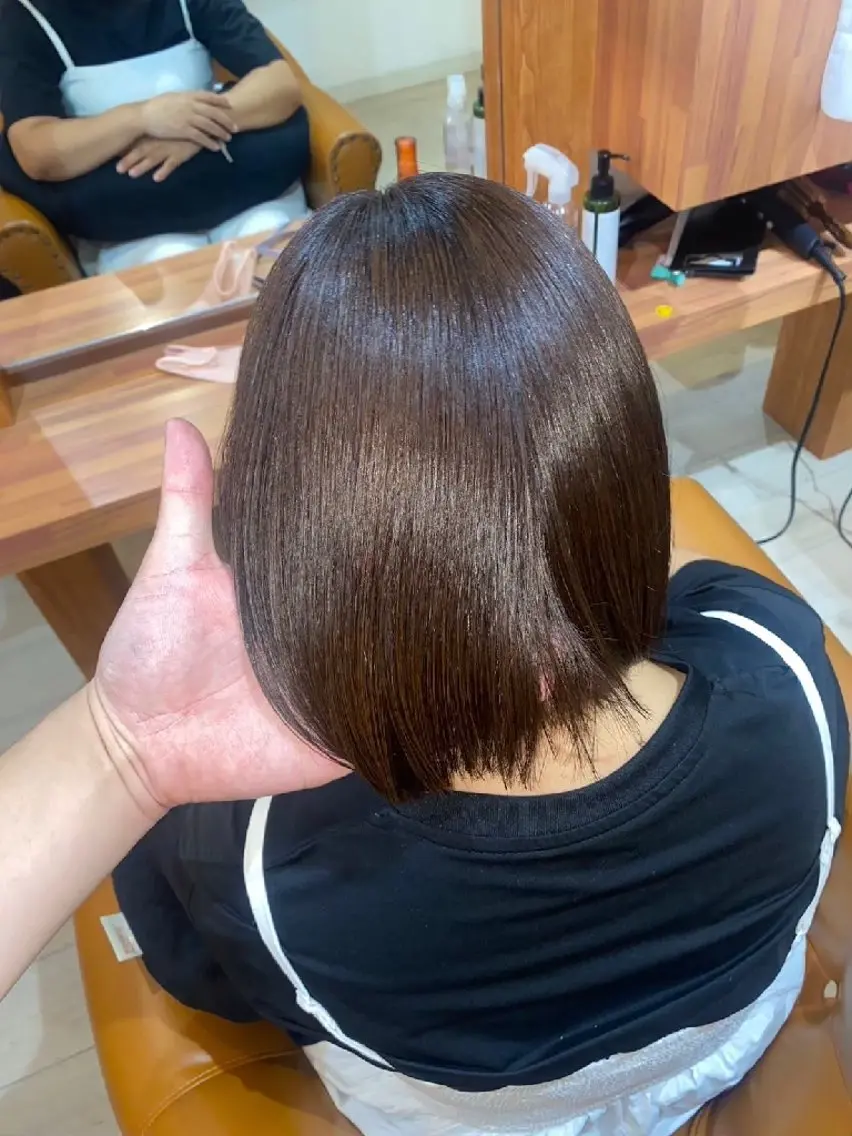 カラー 種子田 結理のヘアスタイル