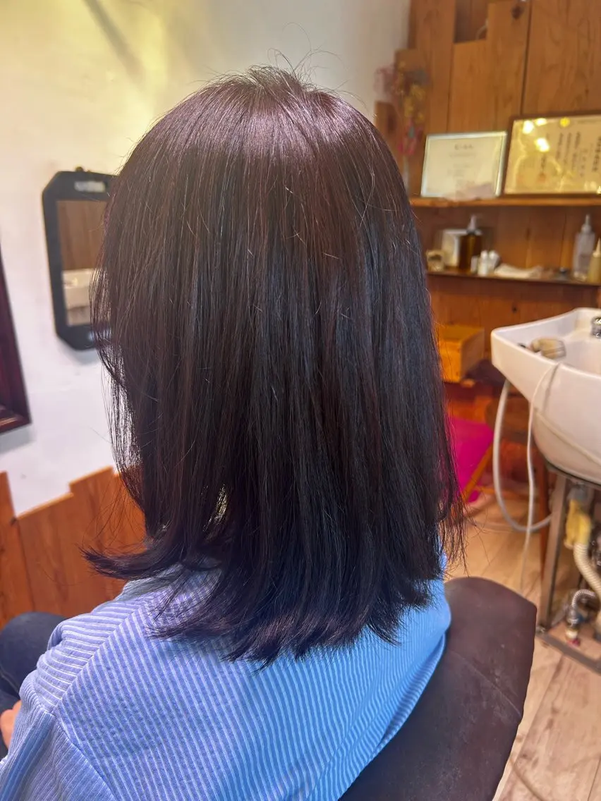 ミディアム カラー 若松 絵美のヘアスタイル