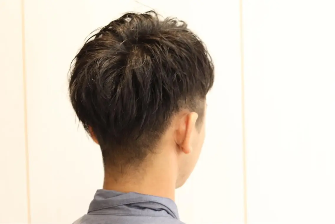 ショート メンズ ツーブロック 渡邊 絢のヘアスタイル