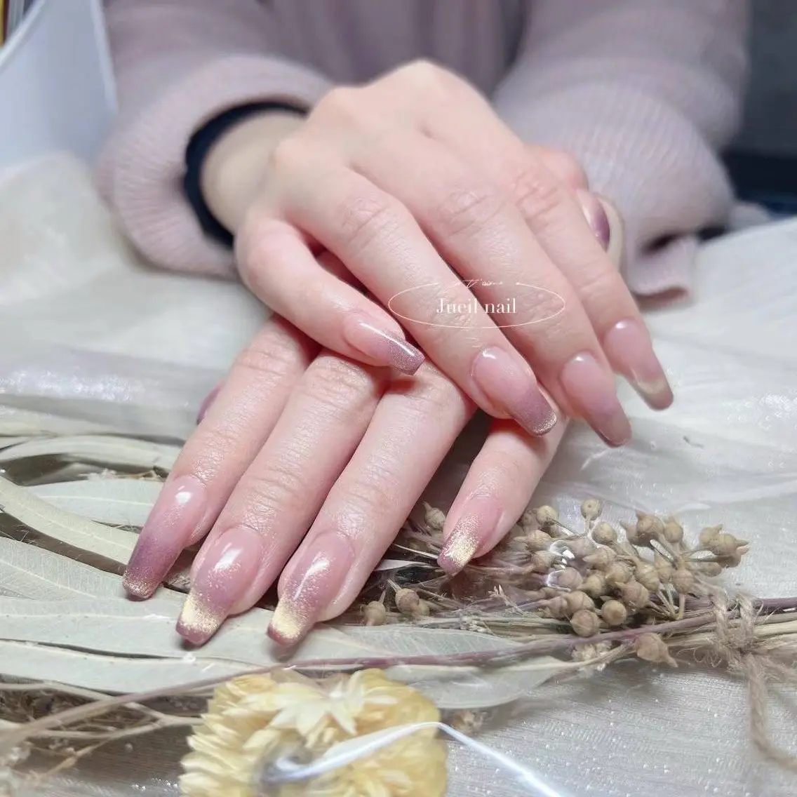 ネイル KURE ISAKIのネイルデザイン