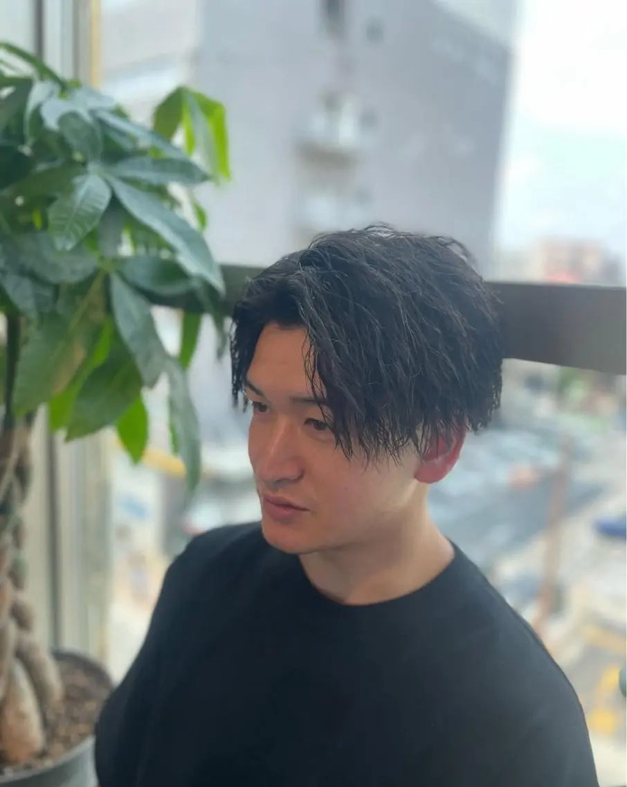 パーマ メンズ メンズパーマ メンズツイストパーマ ツイストパーマ HAIRLABO 篠崎空竜のヘアスタイル
