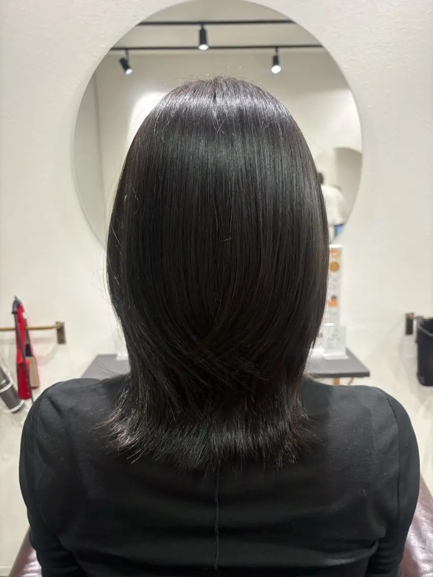 ミディアム カラー 透明感カラー グレージュ ヘアカラー Ouchi Ayumiのヘアスタイル
