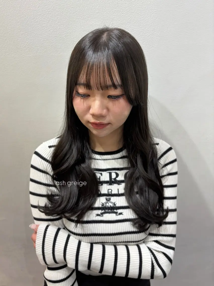 セミロング カラー ヘアカラー トリートメント Misaki 🍒のヘアスタイル