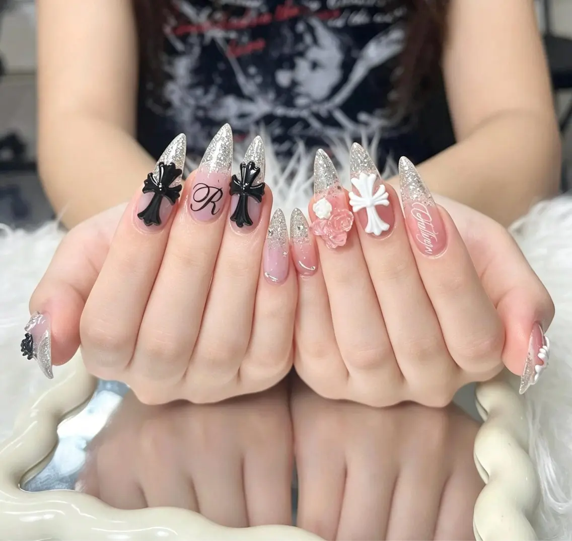 ネイル 長さ出し フラワーネイル 韓国ネイル ロングネイル ネイルチップ ハンドネイル ハンドケア Neko Nemnail京都店のネイルデザイン