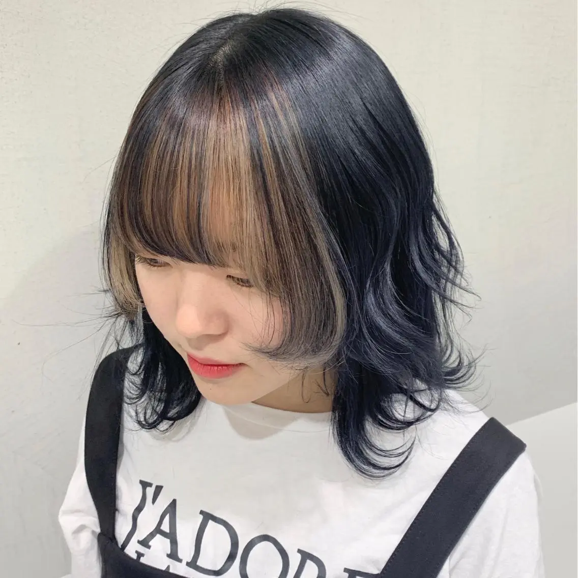 セミロング カラー minami🪷 暖色カラーのヘアスタイル