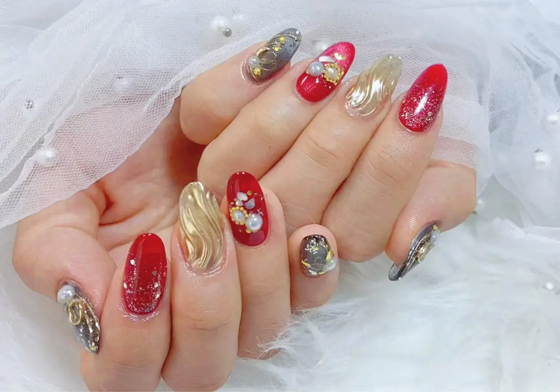 ネイル アニマル柄 チークネイル 成人式 フラッシュネイル フットネイル B·U Nail大宮 長さだし専門店のネイルデザイン