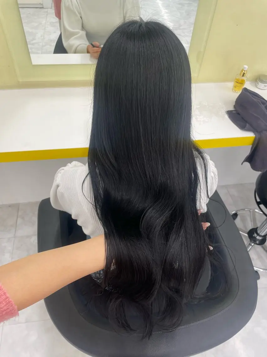 ロング カラー ヘアカラー トリートメント ヘッドスパ ヘアセット 🦋色落ち綺麗カラー メンズYUZU🦋のヘアスタイル