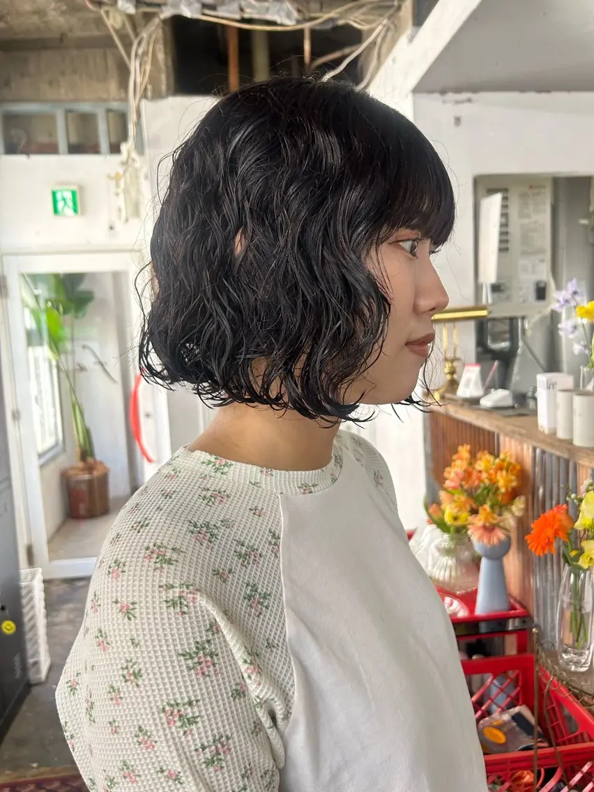 ミディアム カラー パーマ ミディアムパーマ 透明感カラー ボブ カット ヘアカラー パーマ maho/垢抜け カラーパーマメイクのヘアスタイル