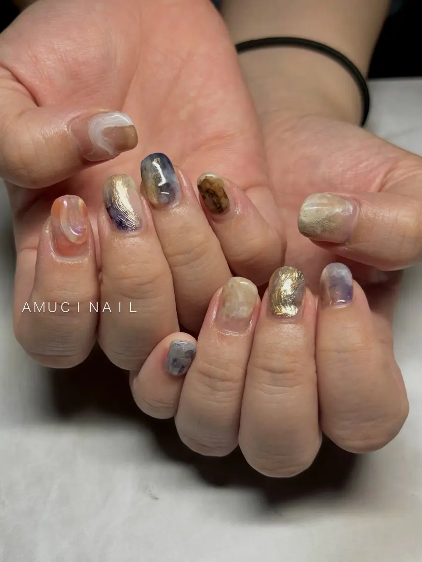 ネイル ハンドネイル AMUCI NAIL Shihomiのネイルデザイン
