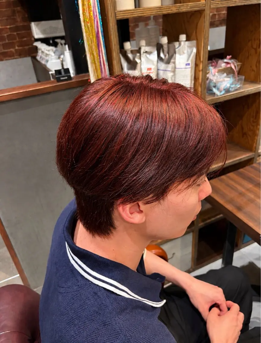カラー メンズ メンズブリーチ センターパート ブリーチ ブリーチなしカラー レッドカラー ヘアカラー カットカラーモデル /募集中🩵かれんのヘアスタイル