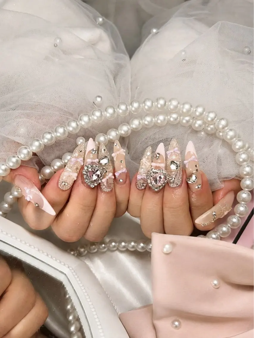 ネイル オーロラネイル ボルドー ブラウン 氷ネイル・うるうるネイル キラキラネイル ハンドネイル Sora  Nail 長さ出し専門店のネイルデザイン