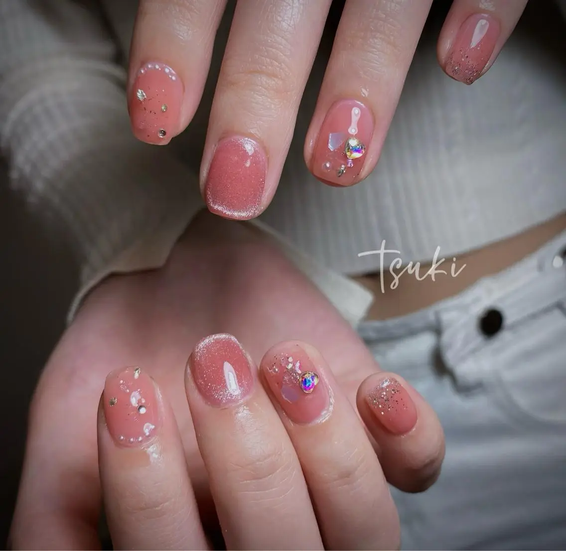 ショート ハンドネイル フットネイル ハンドケア LUNA Nail salon💕のネイルデザイン