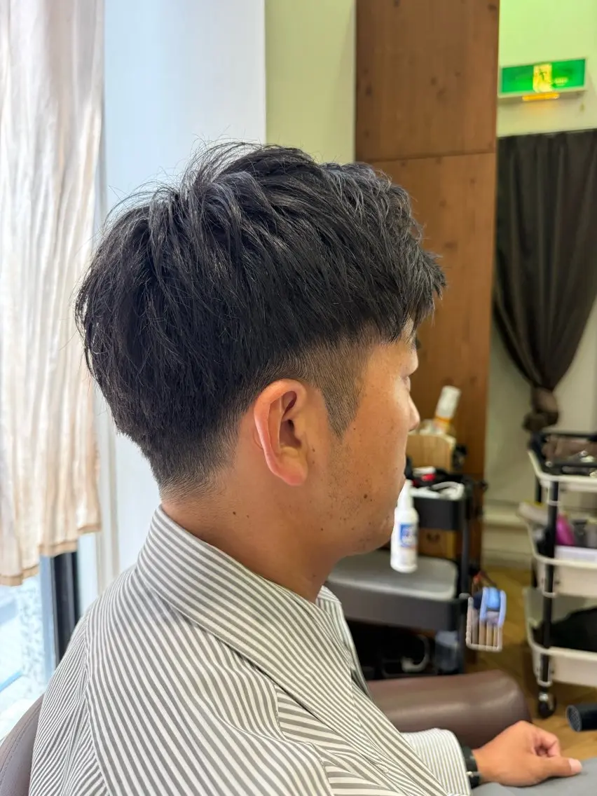 ショート メンズ ビジネス メンズショート ショートヘア 溝口 槙里也のヘアスタイル