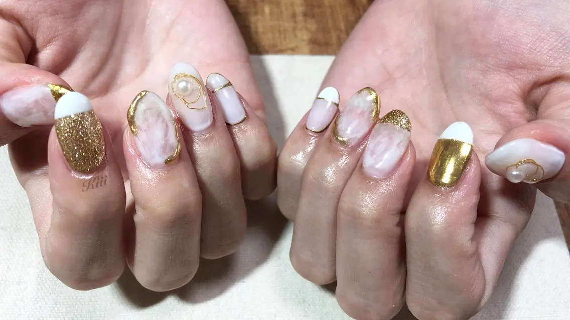 ネイル ハンドネイル フットネイル kiii.__ ✴︎*のネイルデザイン