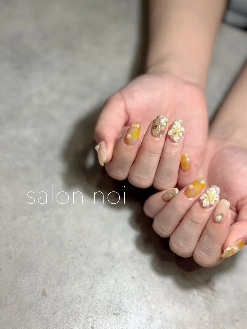 ネイル フラワーネイル ハンドネイル salon noiのネイルデザイン