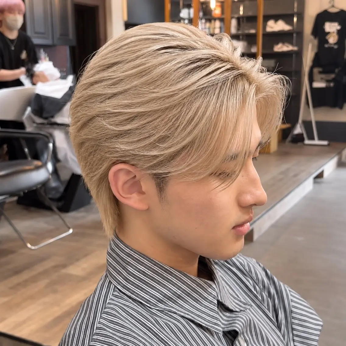 【🌈透明感ある色味に🌈】メンズカット＋ダブルカラー【ハイトーンカラー／シルバーカラー／町田美容室／メンズサロン】の写真