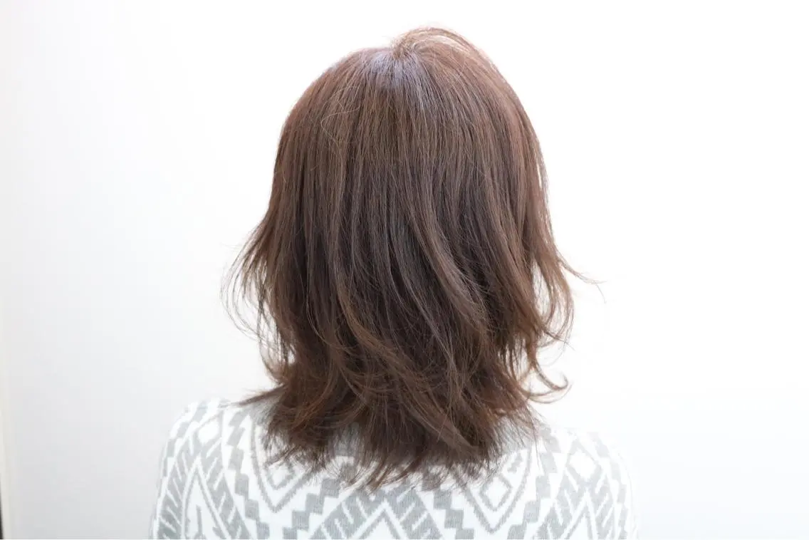 ミディアム カラー ブルーカラー soins de MaLilyのヘアスタイル
