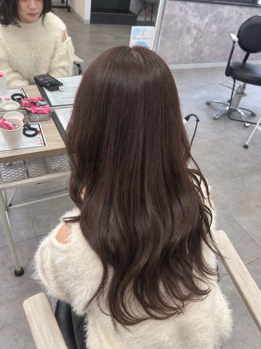 ロング カラー 🤎透明感カラー 🤎🧸ちひろのヘアスタイル