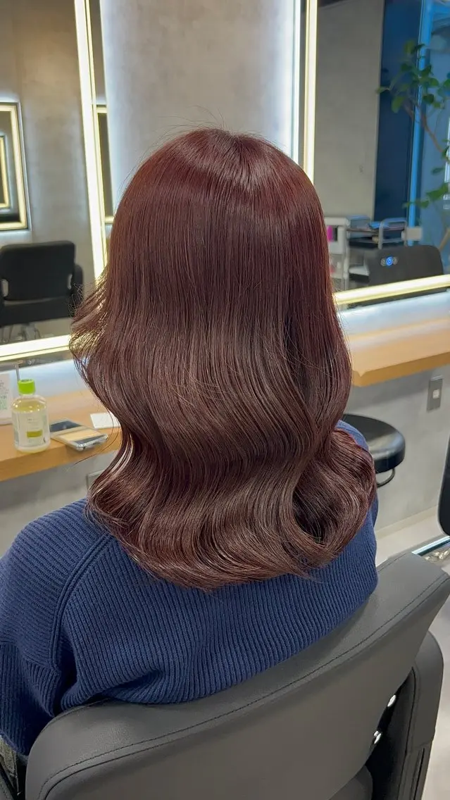 セミロング カラー ヘアカラー ブリーチなしの達人 🌈KAITOのヘアスタイル