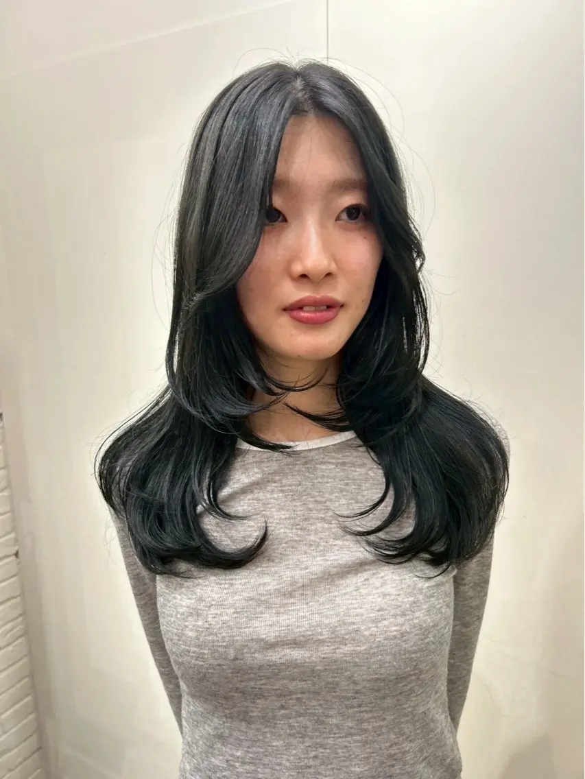 セミロング カラー ヘアカラー カラーモデル/ wakana🫐💟のヘアスタイル