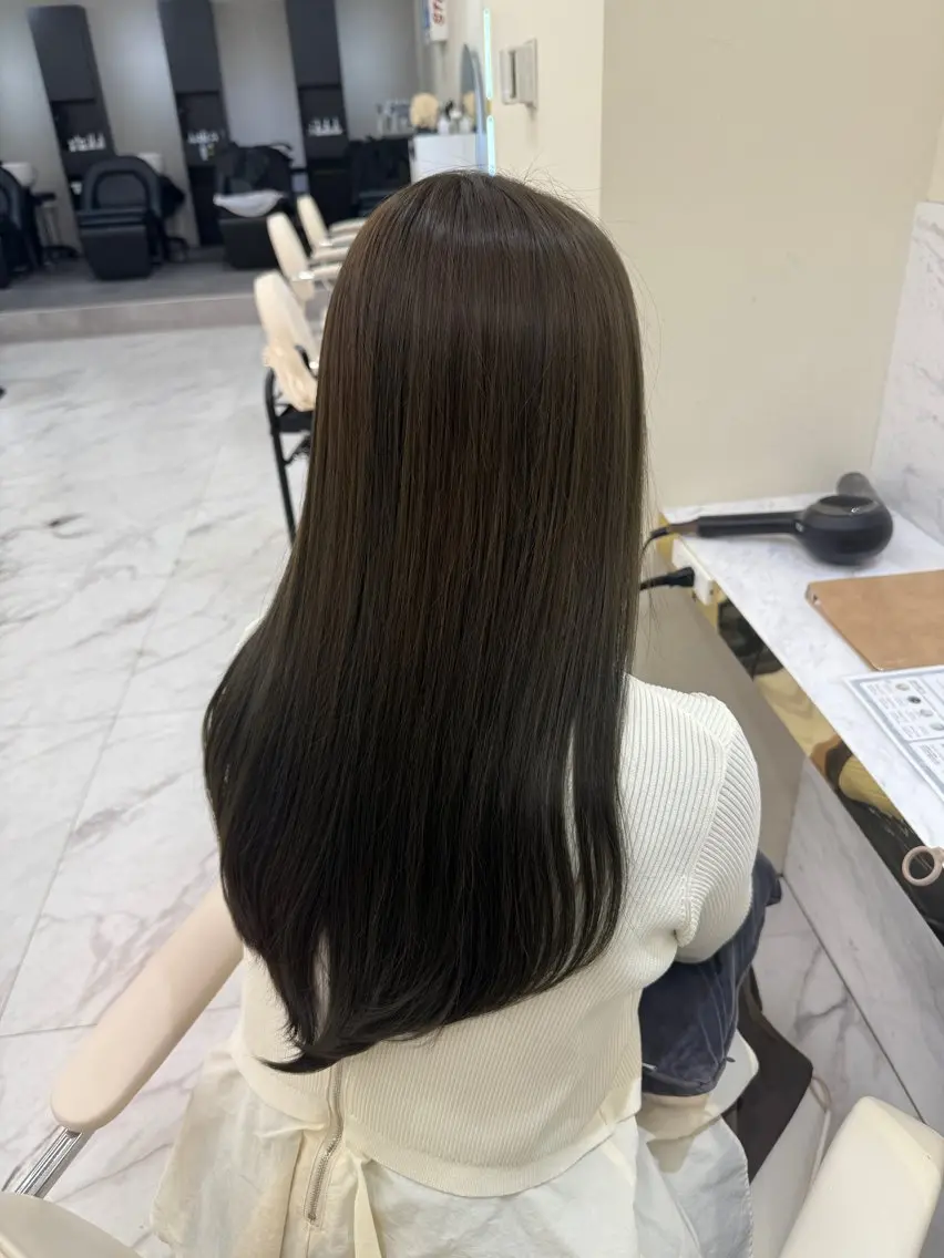 ロング カラー オリーブカラー ヘアカラー 韓国ヘア🇰🇷艶 カラー/sakuraのヘアスタイル