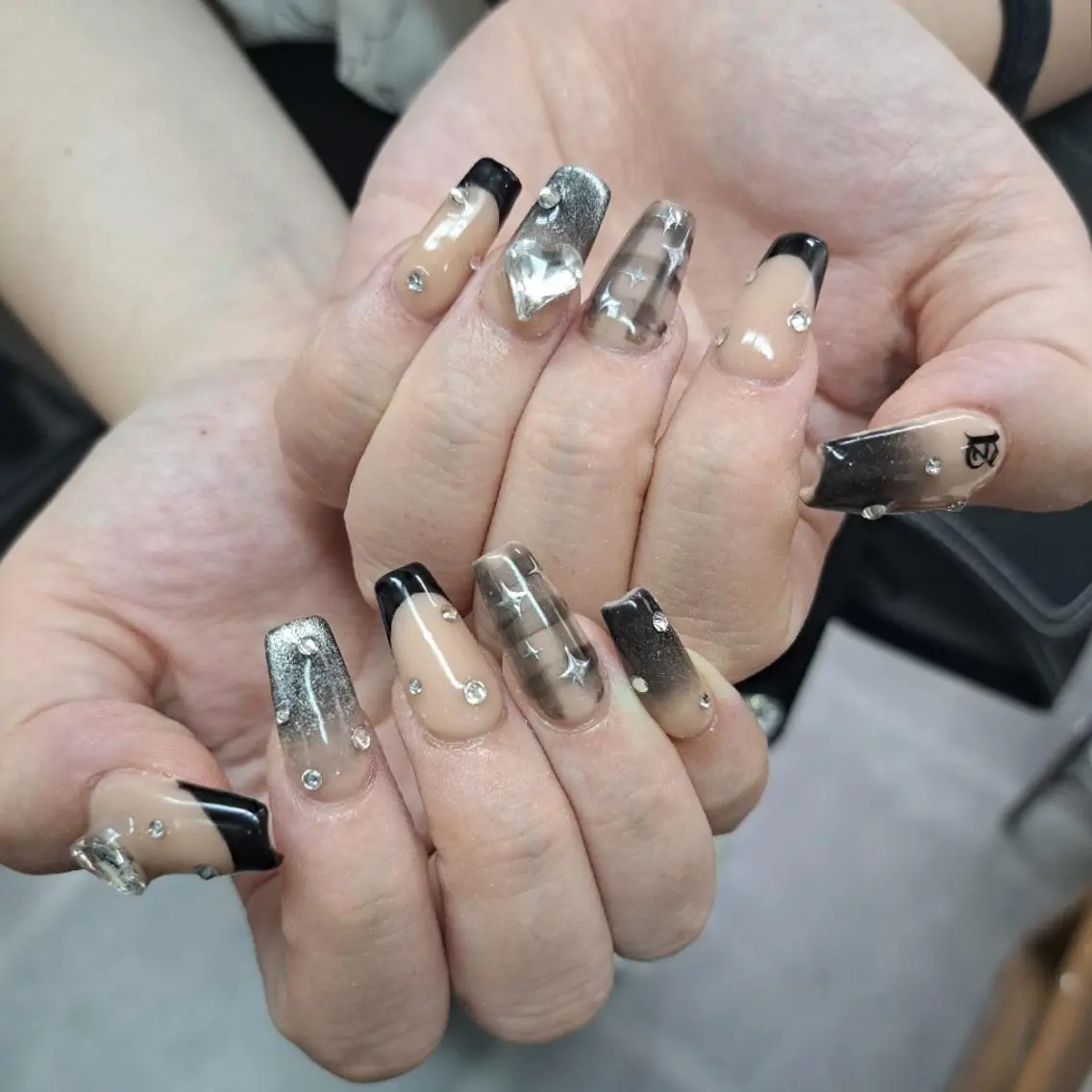 ネイル Nail mood デザイン持ち込みokのネイルデザイン