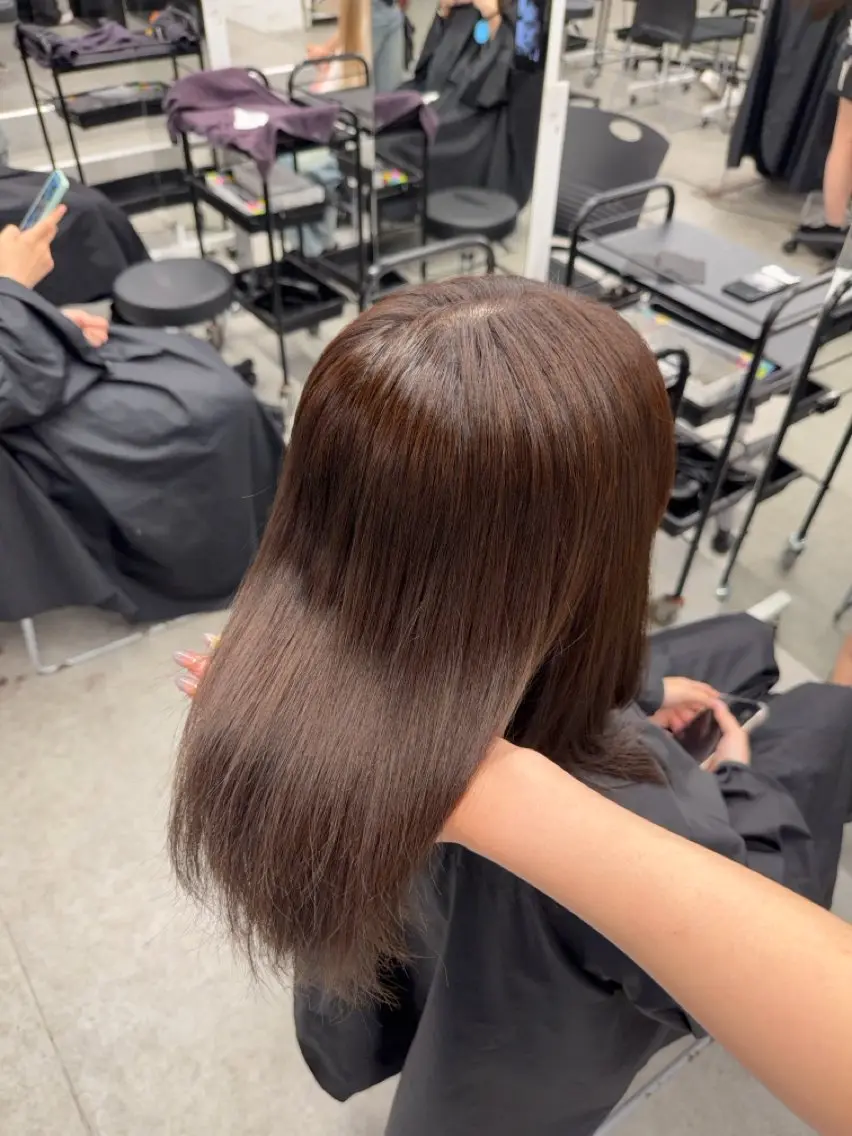 カラー 透明感カラー🫧 EMAのヘアスタイル